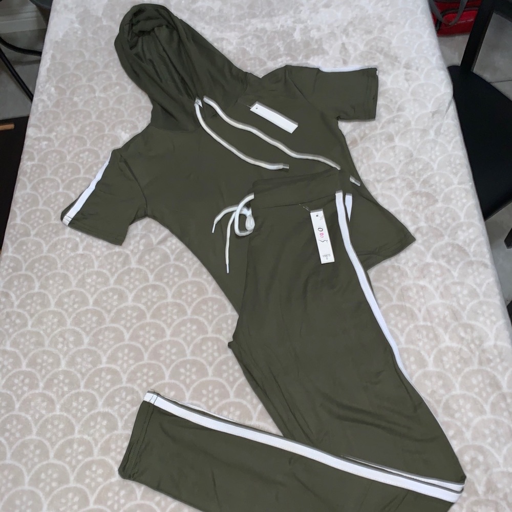 2 piece set